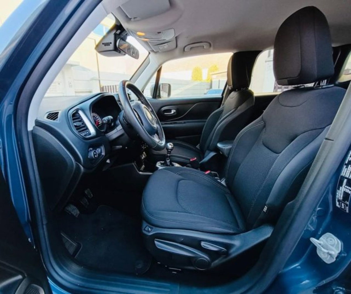 Jeep Renegade 1.6 Mjt 130 CV Limited (9)