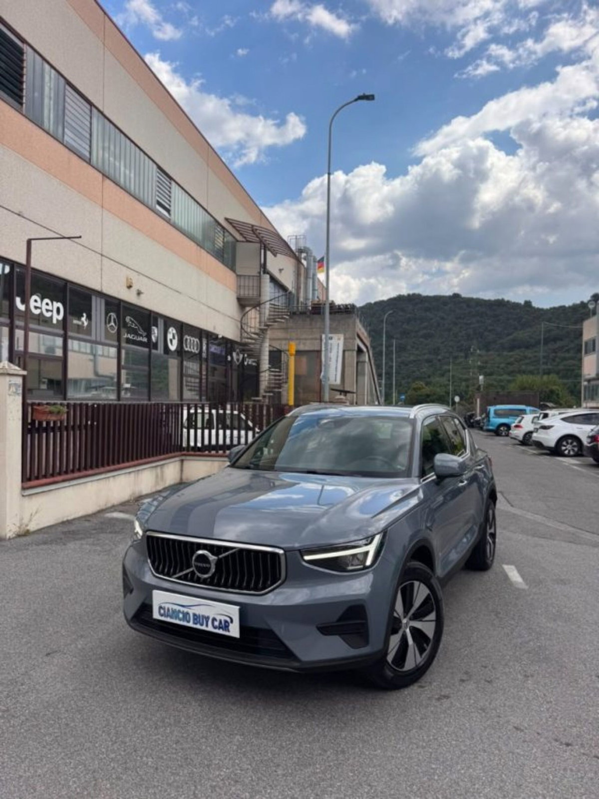 Volvo XC40 T4 Recharge Plug-in Hybrid automatico Plus Bright N1 (3)