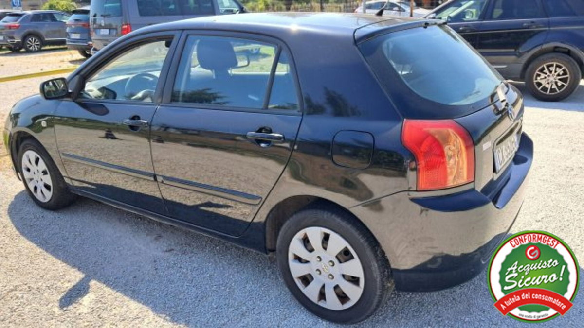 Toyota Corolla 1.4i 16V cat 5 porte Sol (2)