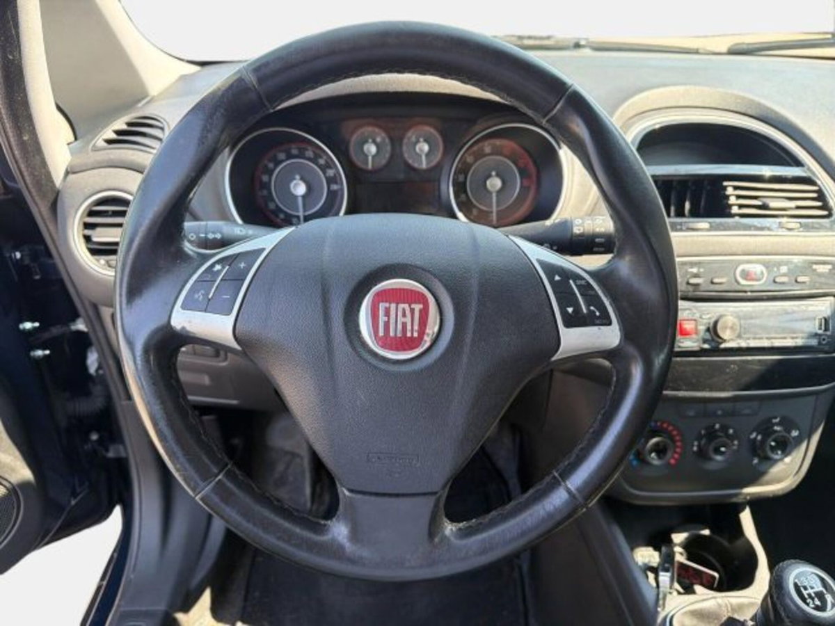 Fiat Punto 1.2 8V 5 porte Lounge (8)