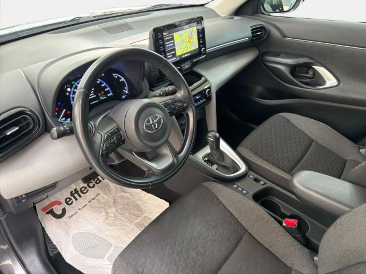 Toyota Yaris Cross 1.5h GR Sport Black Sky fwd 116cv e-cvt (7)