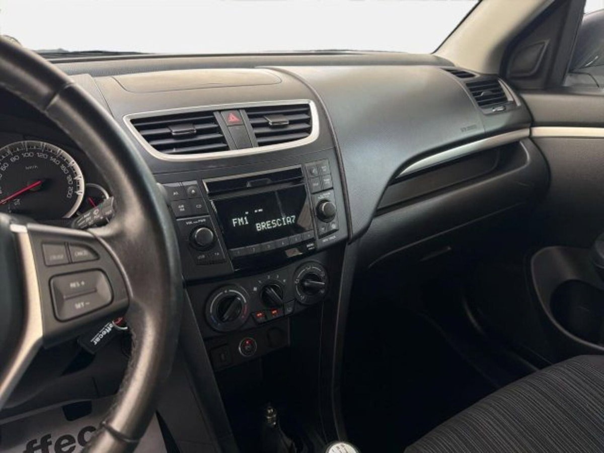 Suzuki Swift 1.2 VVT 5 porte GL (10)