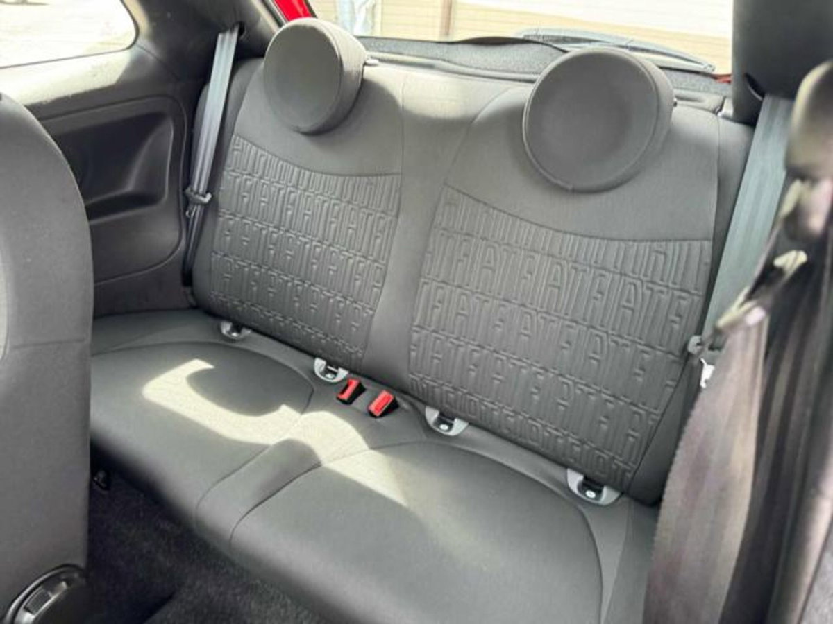 Fiat 500 1.0 Hybrid Red (11)