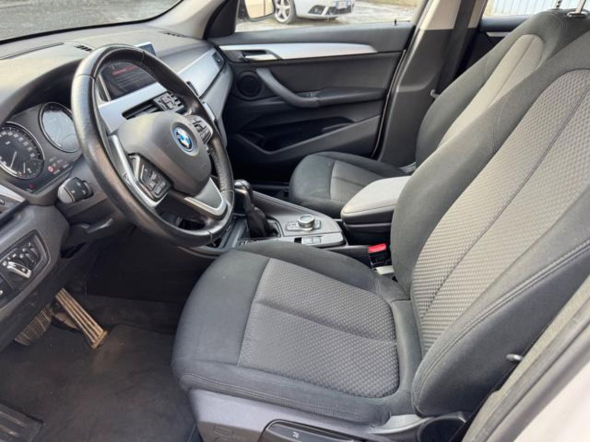 BMW X1 xDrive25e Business Advantage (8)