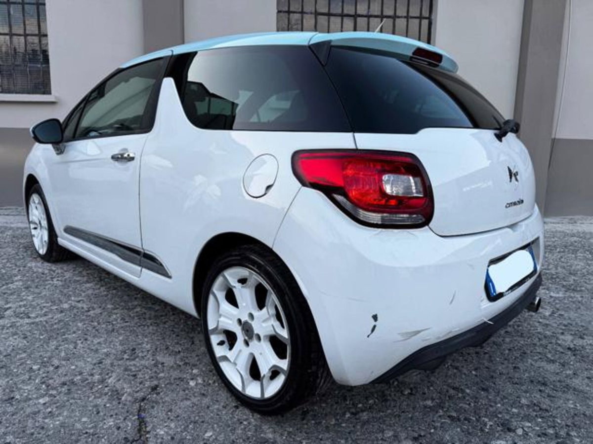 Ds DS 3 Coupé DS 3 1.6 e-HDi 90 airdream CMP6 Just Black (6)