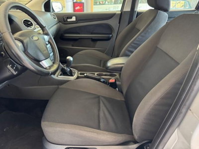 Ford Focus 1.6 TDCi (90CV) 5p. (10)