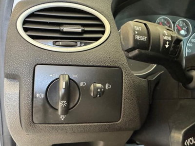 Ford Focus 1.6 TDCi (90CV) 5p. (17)