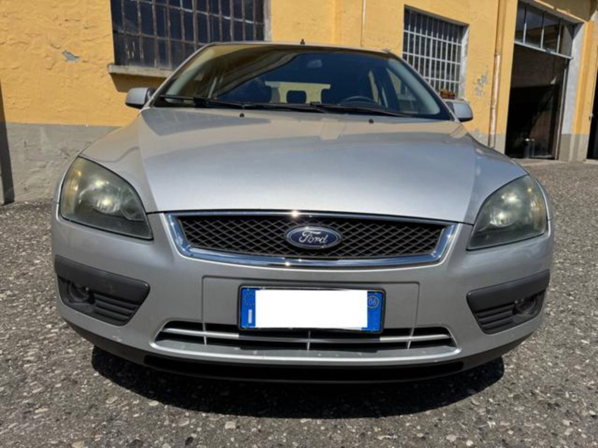Ford Focus 1.6 TDCi (90CV) 5p. (2)