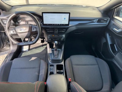 Ford Focus Station Wagon 1.0 EcoBoost Hybrid 125CV Powershift SW ST-Line Design (10)