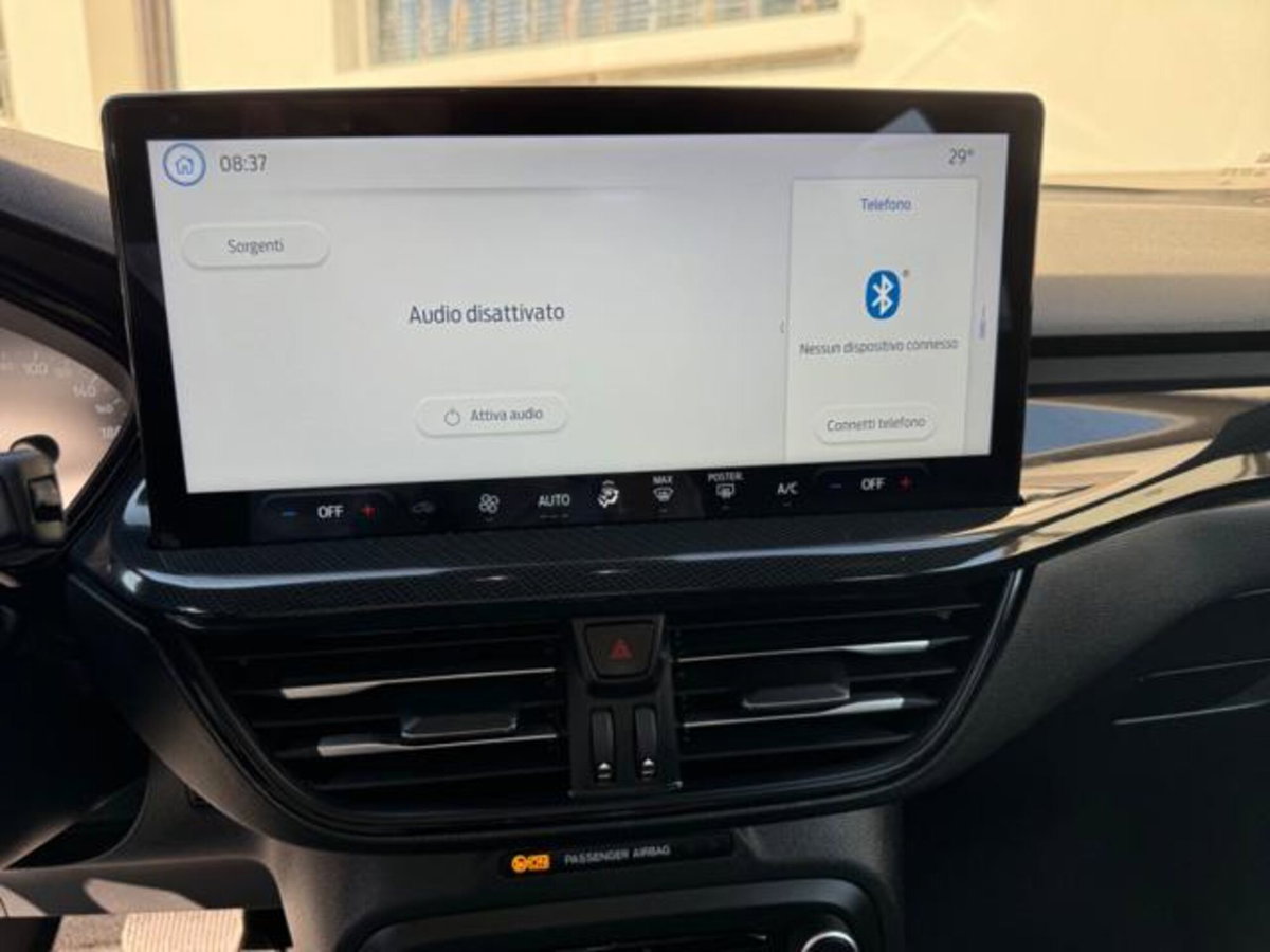 Ford Focus Station Wagon 1.0 EcoBoost Hybrid 125CV Powershift SW ST-Line Design (16)