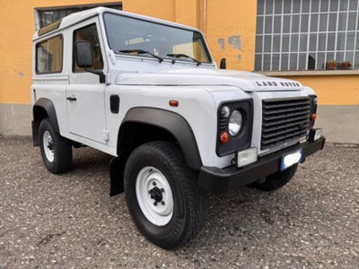 Land Rover Defender 110 2.2 TD4 Station Wagon N1 (3)