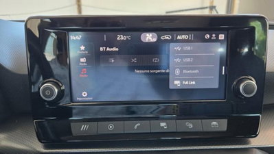 SEAT Leon ST Sportstourer 1.0 etsi Business 110cv dsg (13)