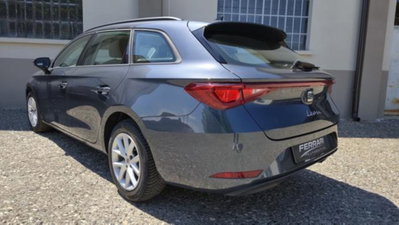 SEAT Leon ST Sportstourer 1.0 etsi Business 110cv dsg (4)