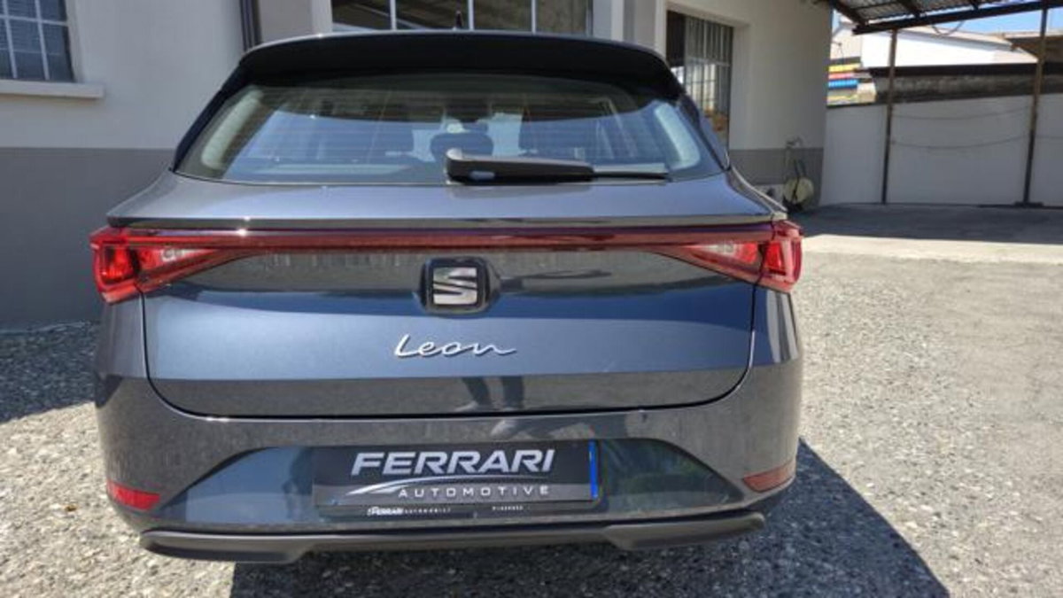 SEAT Leon ST Sportstourer 1.0 etsi Business 110cv dsg (5)