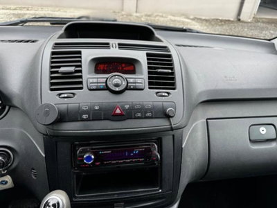 Mercedes-Benz Vito 2.2 113 CDI Kombi Crew Compact (8)