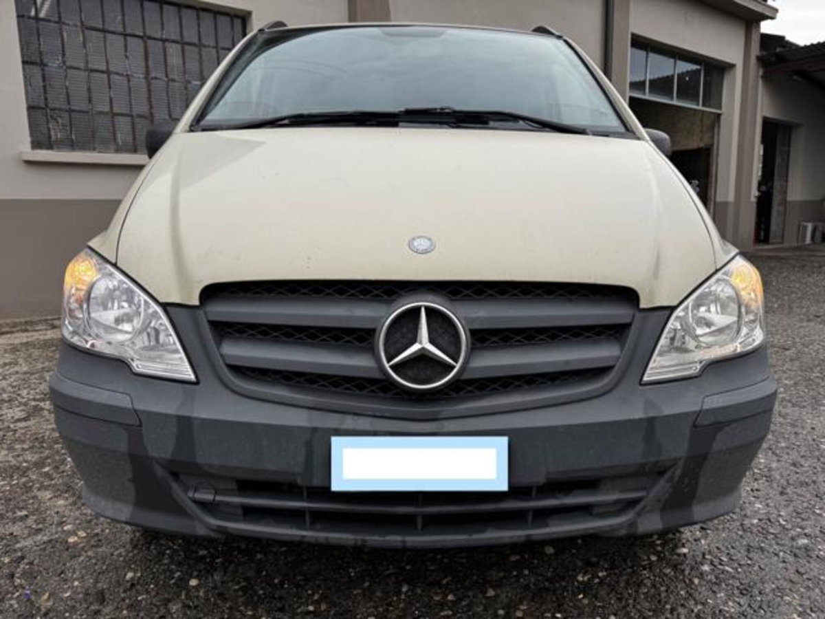 Mercedes-Benz Vito 2.2 113 CDI Kombi Crew Compact (2)