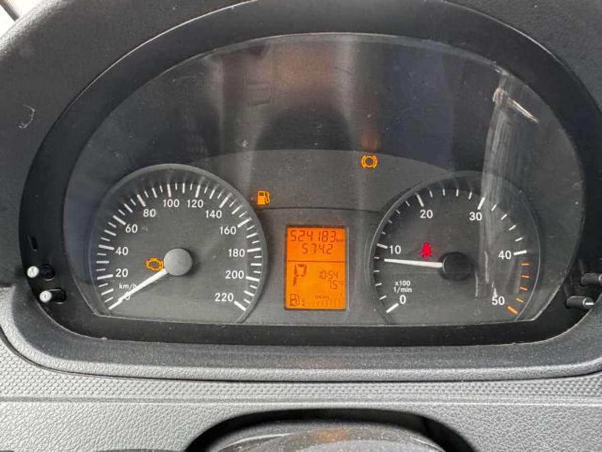 Mercedes-Benz Vito 2.2 113 CDI Kombi Crew Compact (7)
