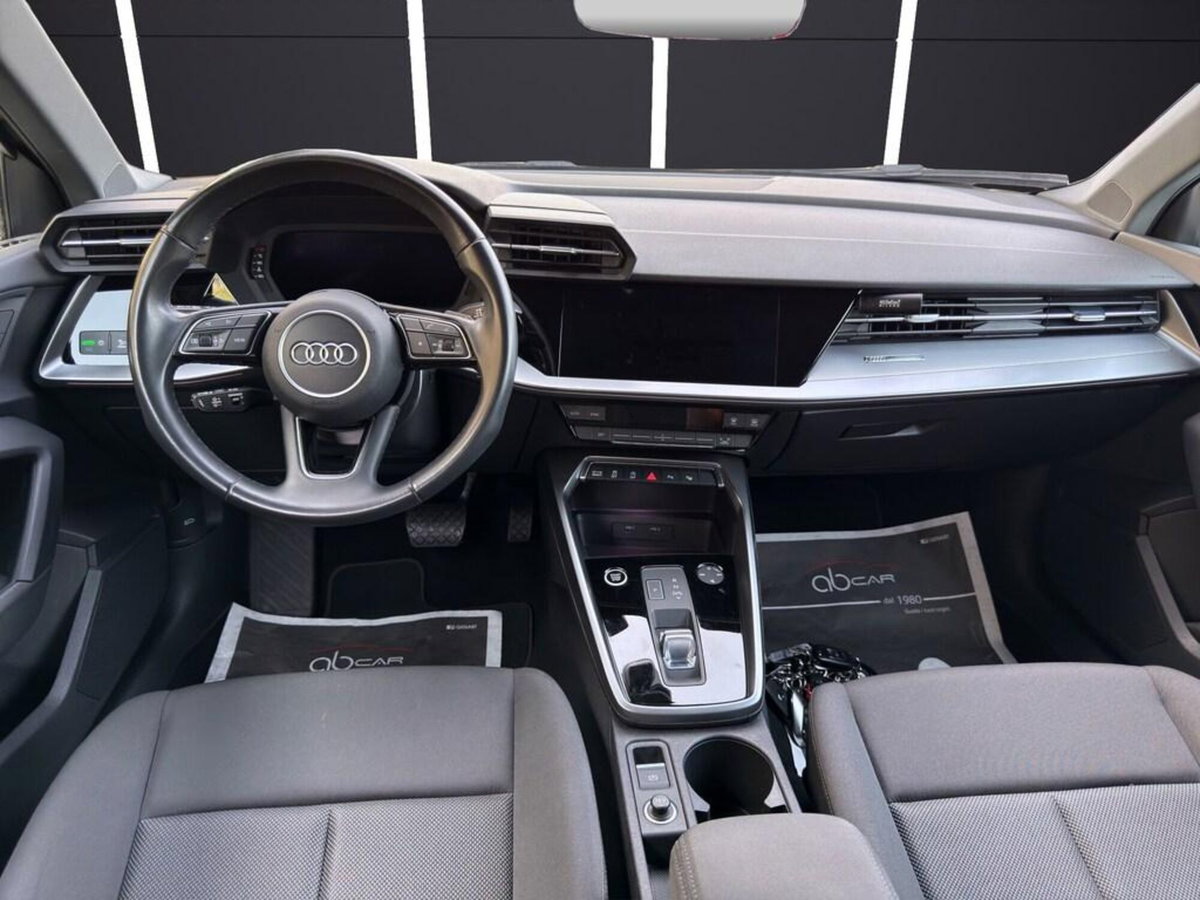 Audi A3 Sportback 30 TDI S line edition (14)