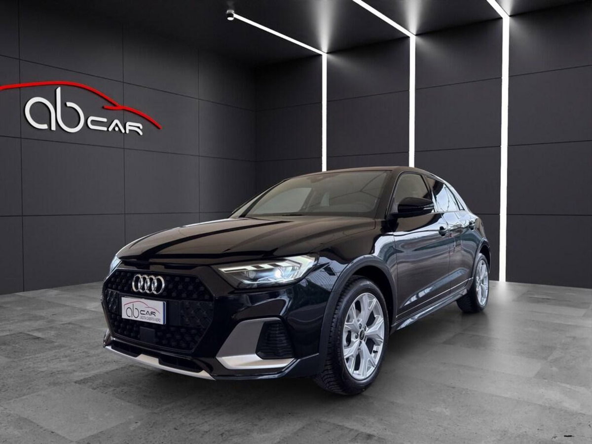 Audi A1 allstreet allstreet 30 TFSI S tronic Identity Contrast
