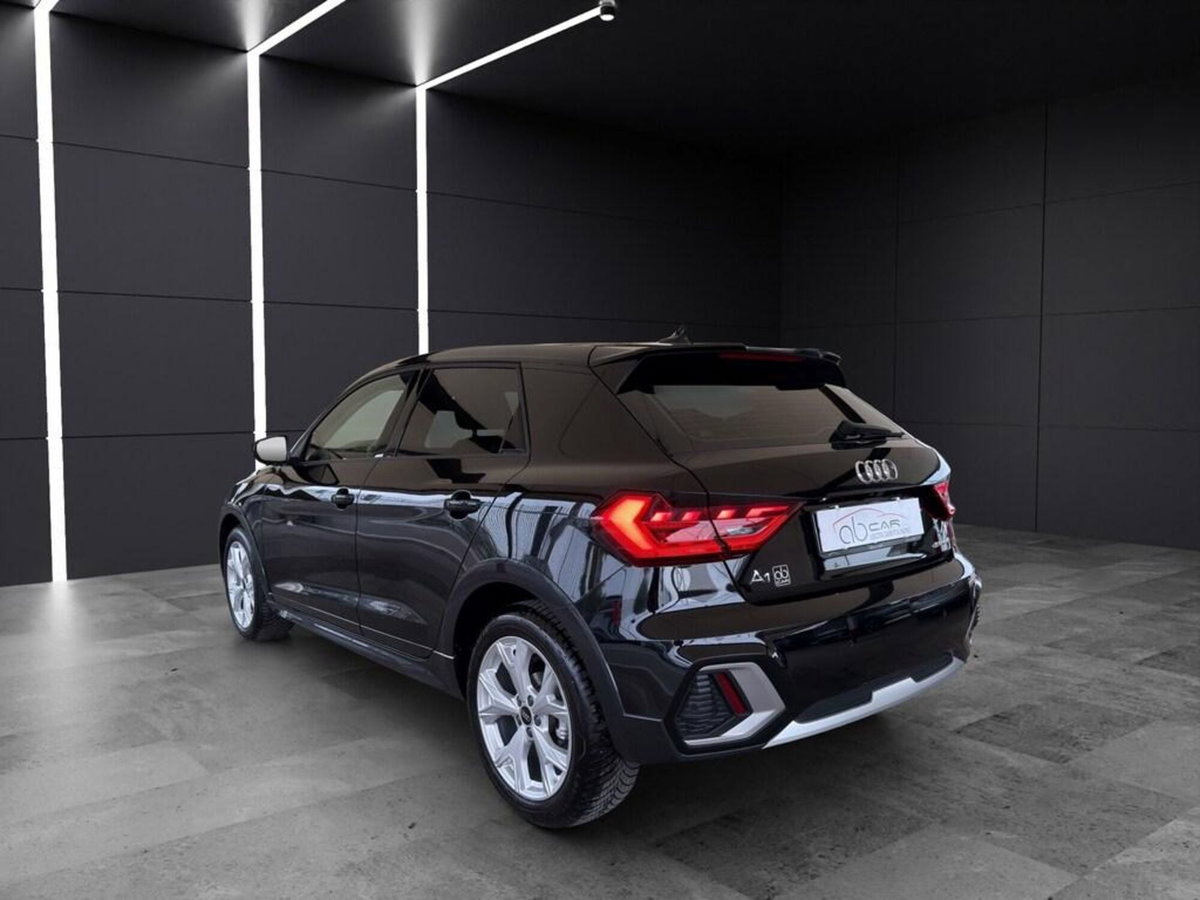 Audi A1 allstreet allstreet 30 TFSI S tronic Identity Contrast (4)