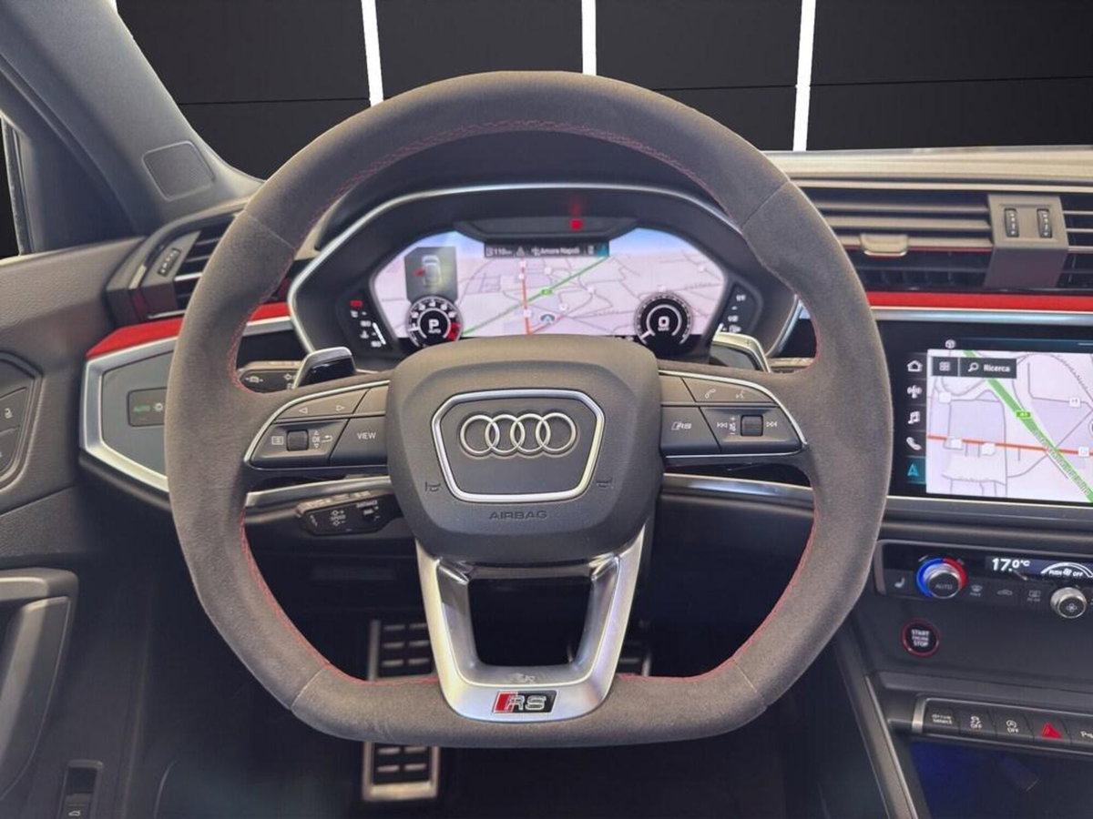 Audi RS Q3 2.5 quattro s-tronic (10)