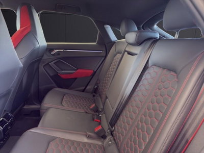 Audi RS Q3 2.5 quattro s-tronic (13)