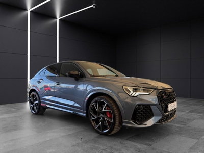 Audi RS Q3 2.5 quattro s-tronic (8)