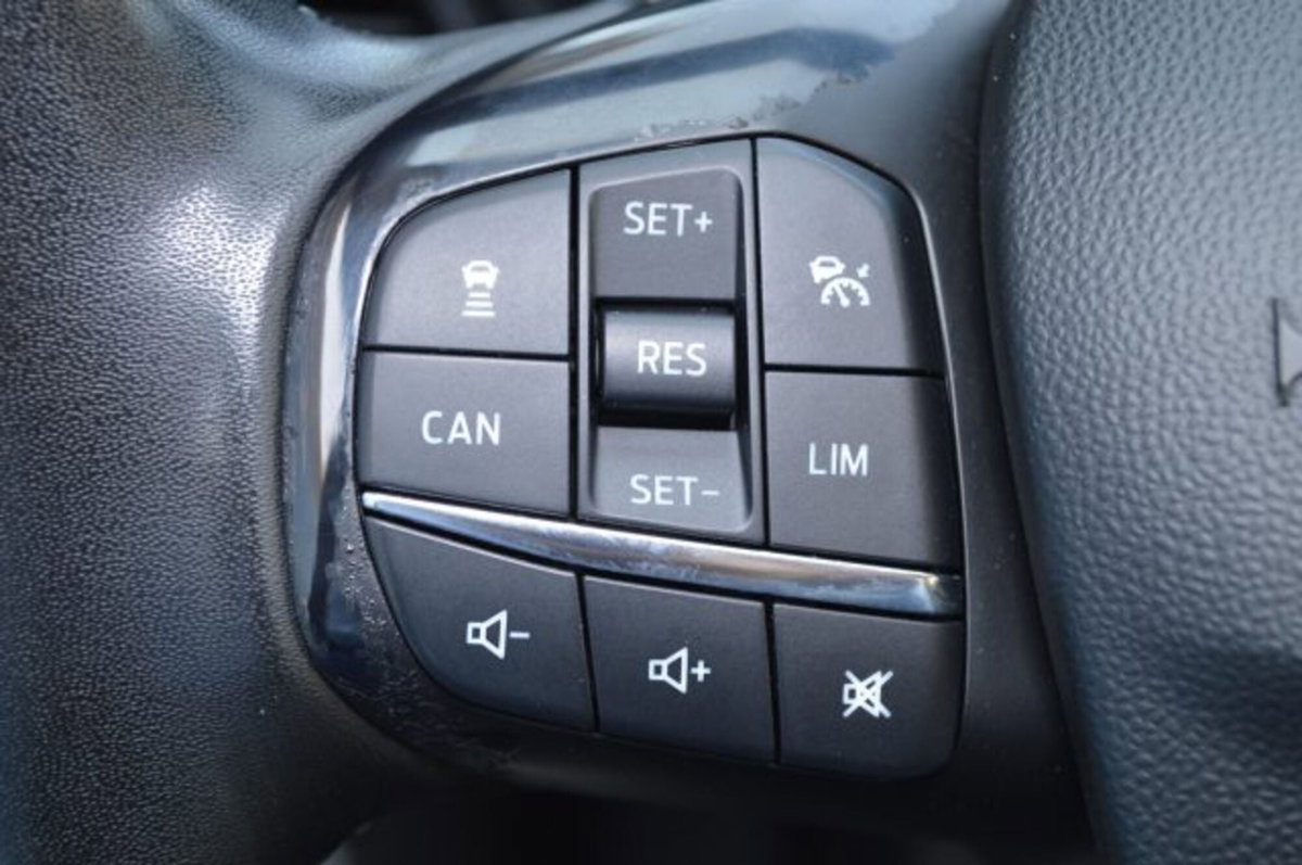 Ford Fiesta 1.0 Ecoboost Hybrid 125 CV DCT 5 porte Active (13)