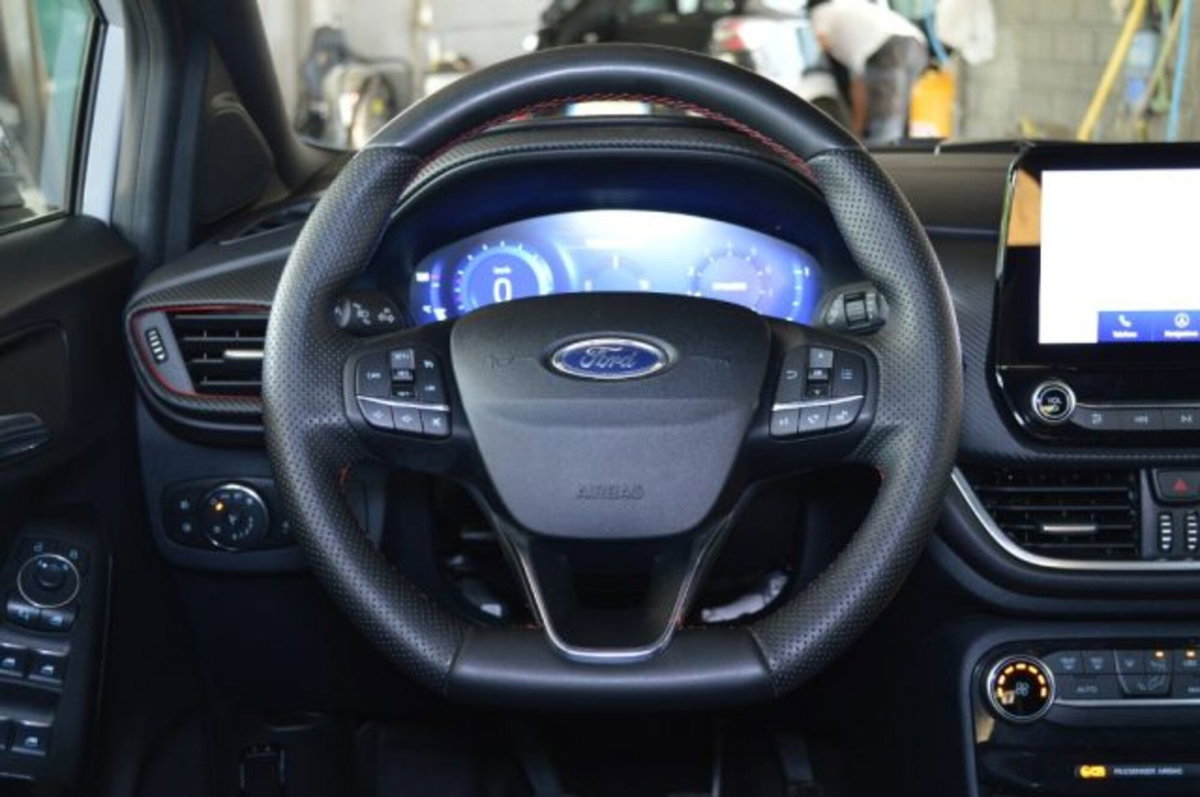 Ford Puma 1.0 EcoBoost Hybrid 125 CV S&S aut. ST-Line X (10)