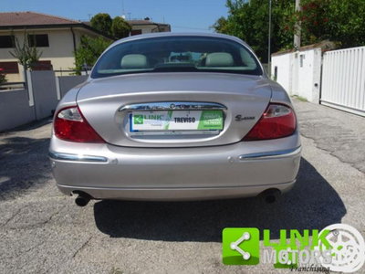 Jaguar S-Type 3.0 V6 Executive (4)