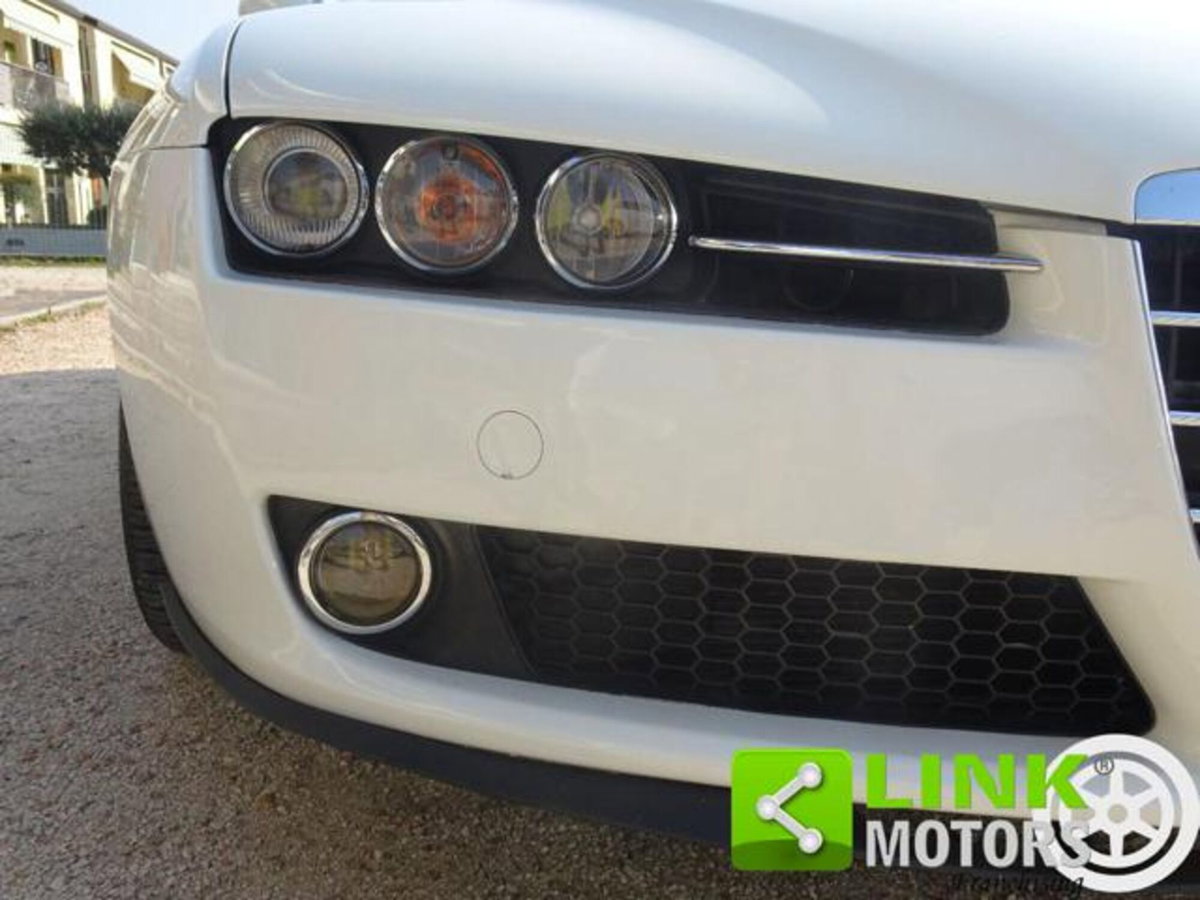 Alfa Romeo 159 SportWagon 1750 TBi Sportwagon Distinctive (20)