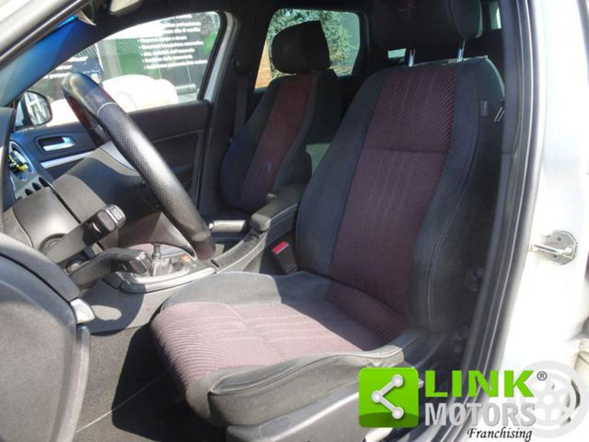 Alfa Romeo 159 SportWagon 1750 TBi Sportwagon Distinctive (5)