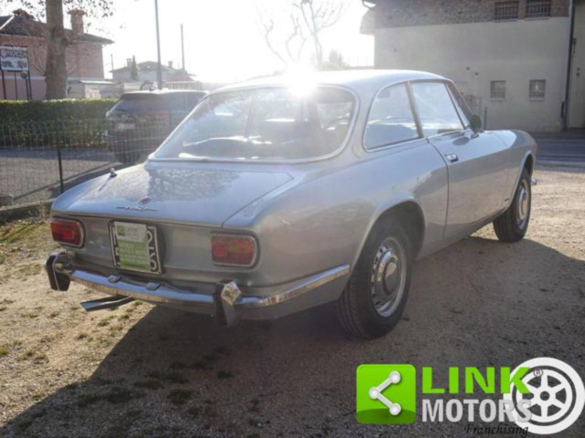 Alfa Romeo Giulietta 1750 tbi Quadrifoglio Verde 235cv (14)