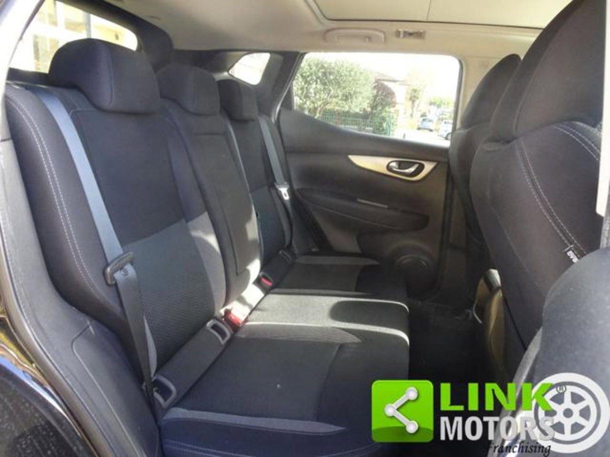 Nissan Qashqai 1.5 dCi 115 CV DCT Tekna+ Dynamic Standard (12)