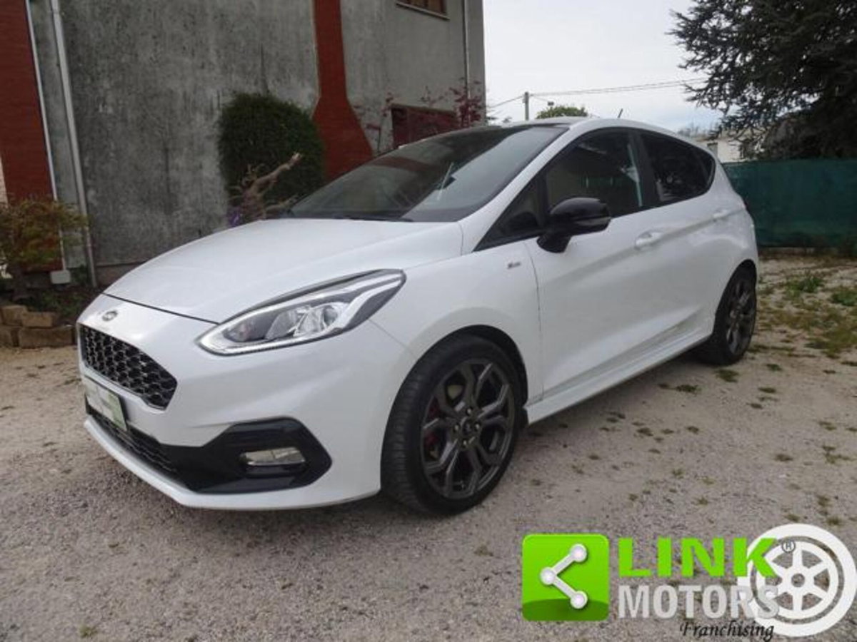 Ford Fiesta 1.1 85 CV 5 porte ST-Line (11)