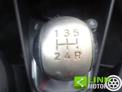 Ford Fiesta 1.1 85 CV 5 porte ST-Line (18)