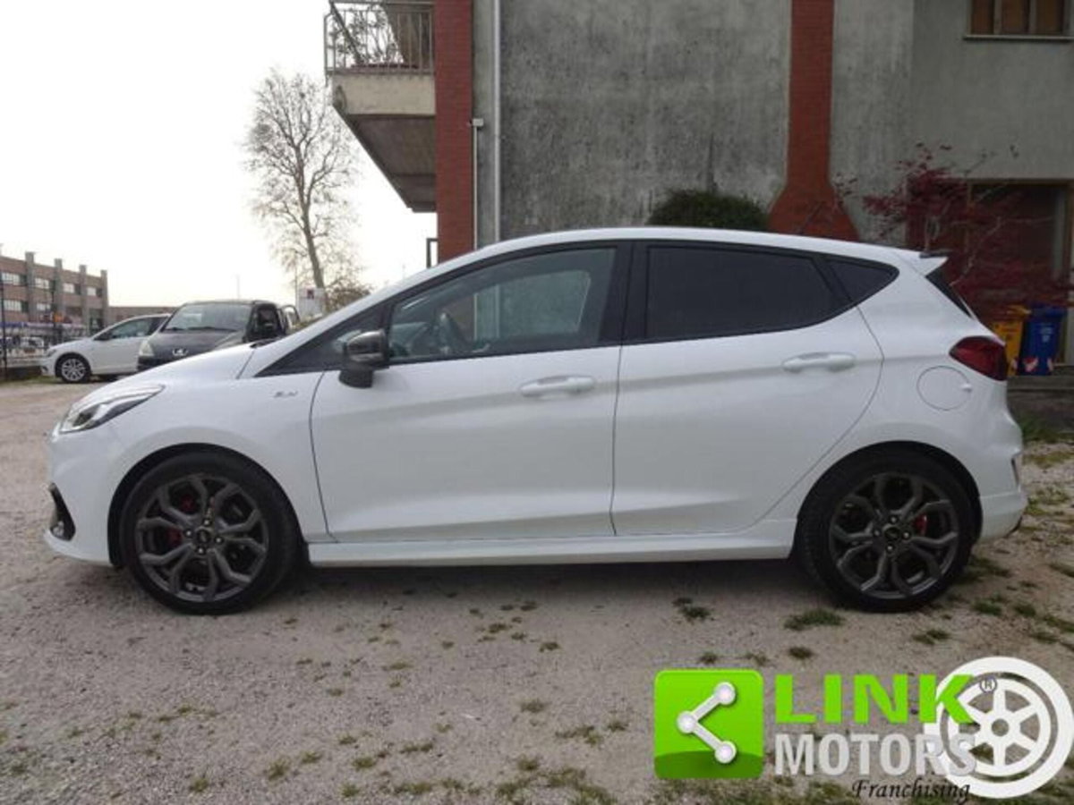 Ford Fiesta 1.1 85 CV 5 porte ST-Line (3)