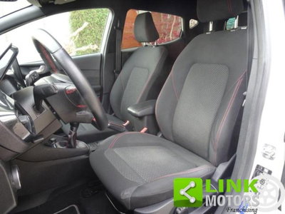 Ford Fiesta 1.1 85 CV 5 porte ST-Line (4)
