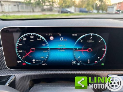 Mercedes-Benz Classe A Sedan 180 d 4p. Sport (17)