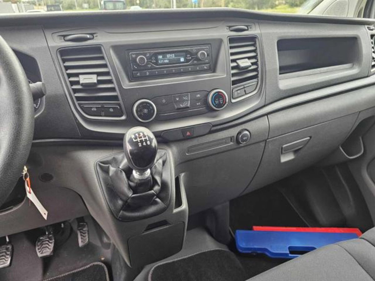 Ford Transit Custom Furgone 280 2.0 EcoBlue PC-DC Furgone Entry (11)