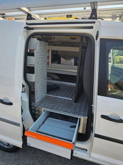 Volkswagen Veicoli Commerciali Caddy 2.0 TDI 122 CV 4MOTION Kombi (6)