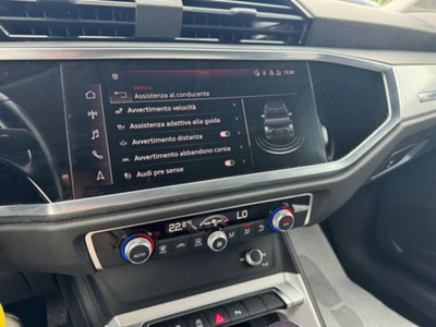 Audi Q3 Sportback 2.0 tdi Business 150cv s-tronic (14)