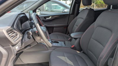 Ford Kuga 1.5 EcoBlue 120 CV 2WD ST-Line (12)