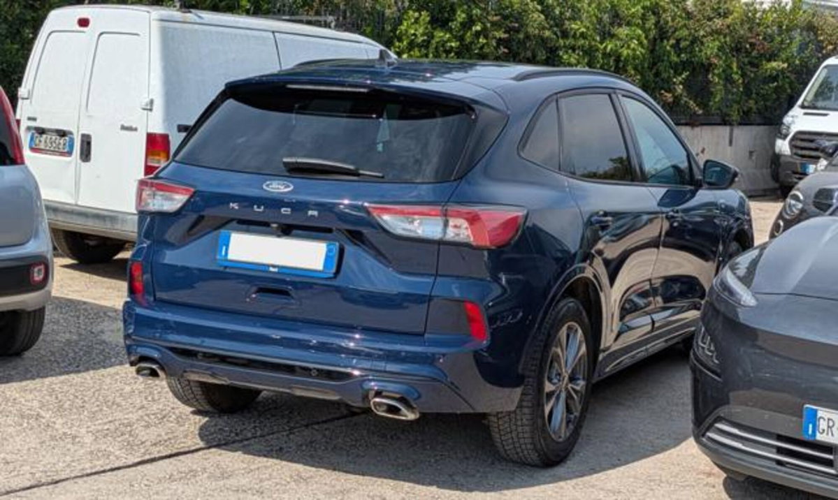 Ford Kuga 1.5 EcoBlue 120 CV 2WD ST-Line (3)