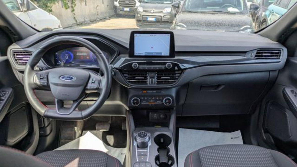 Ford Kuga 1.5 EcoBlue 120 CV 2WD ST-Line (6)
