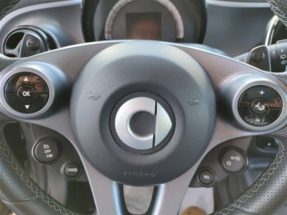 smart Fortwo 70 1.0 Superpassion (7)