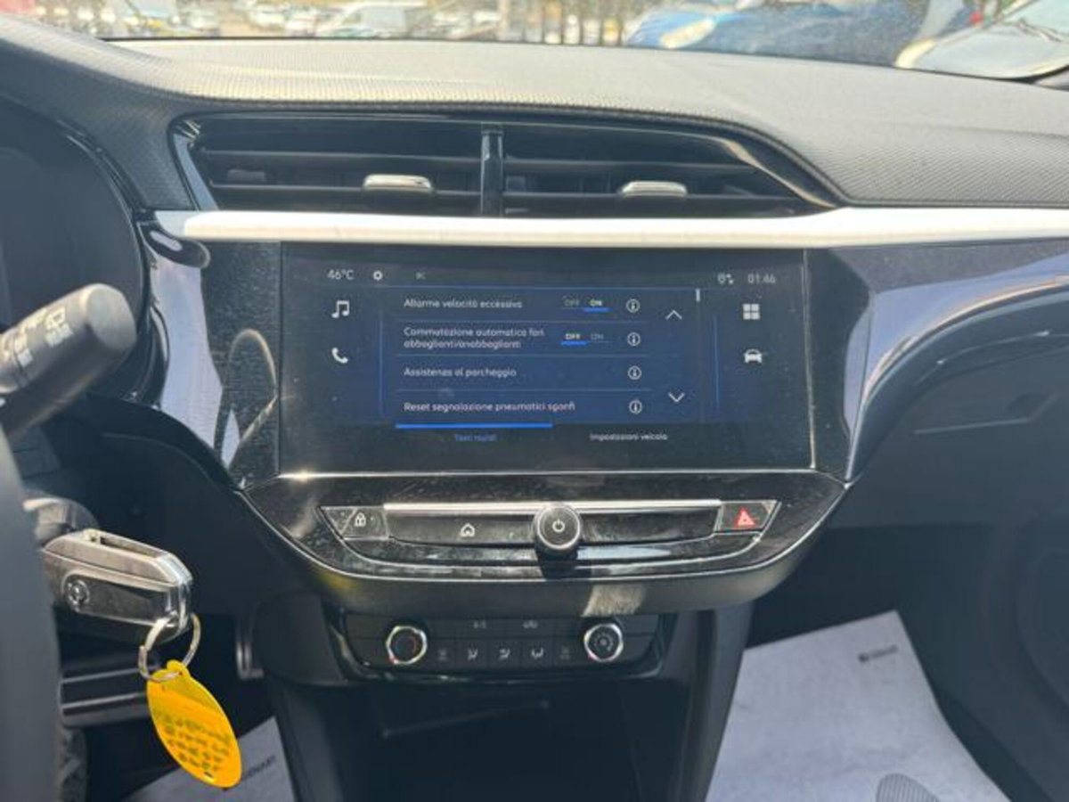 Opel Corsa 1.2 Corsa s&s 100cv (11)