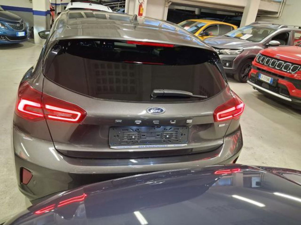 Ford Focus 1.0 EcoBoost Hybrid 125 CV Powershift 5p. ST-Line X (6)