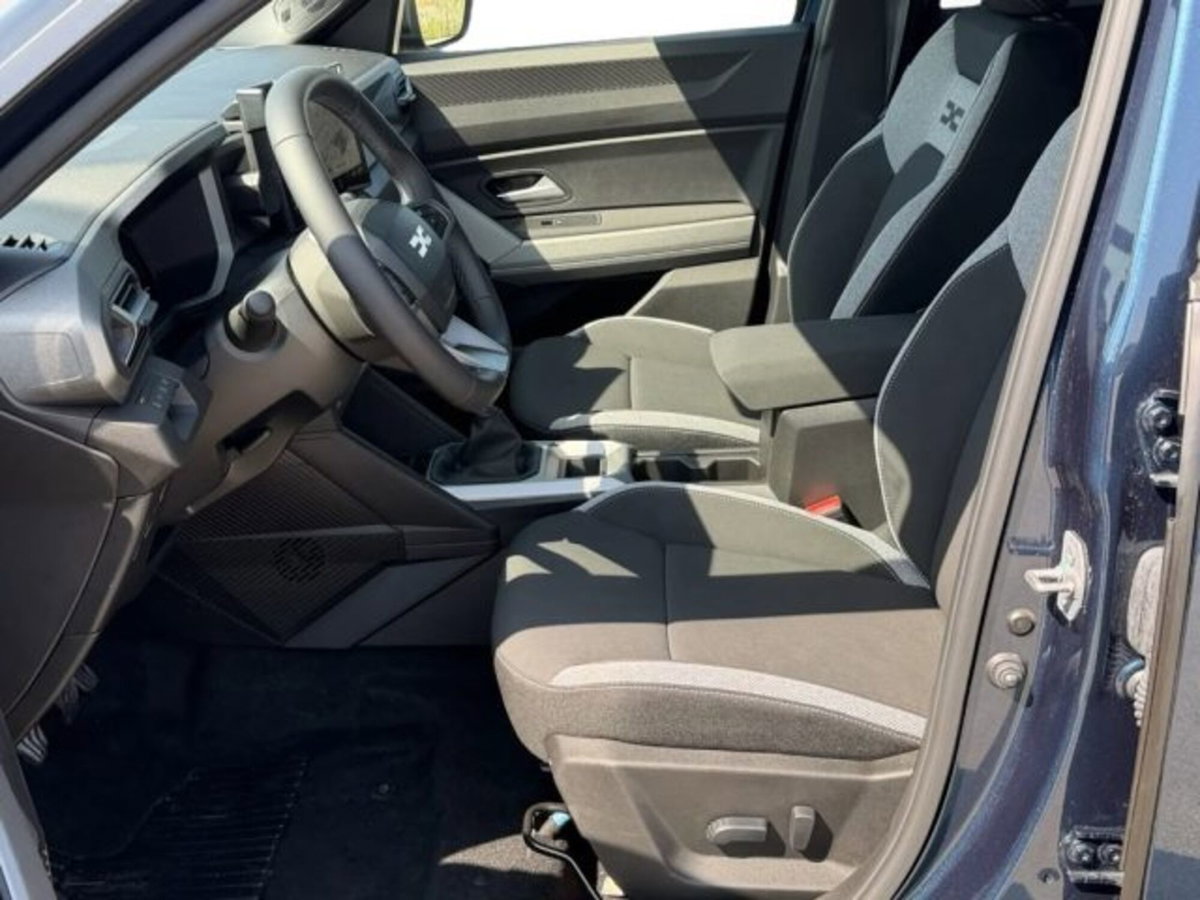 Dacia Bigster 1.2 mild hybrid Journey 140cv (12)