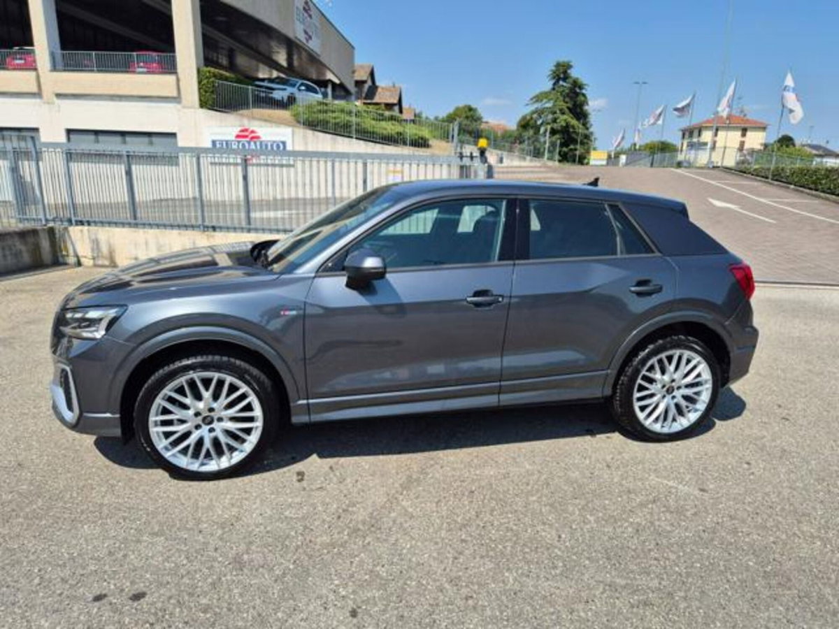Audi Q2 Q2 35 TDI S tronic S line Edition (3)